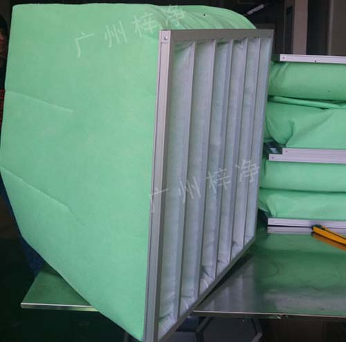 G4級(jí)袋式初效過(guò)濾器具有風(fēng)量大、容塵量大特點(diǎn)